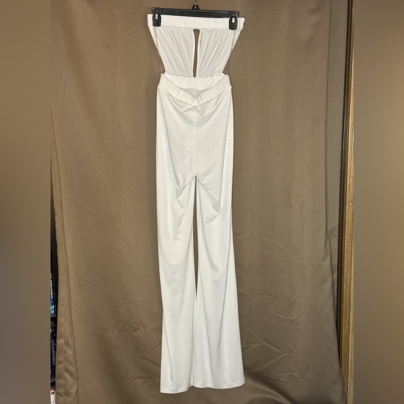 BNWT Kiki Riki Luxe Paradise Strapless Jumpsuit Size: Small - Picture 2 of 3